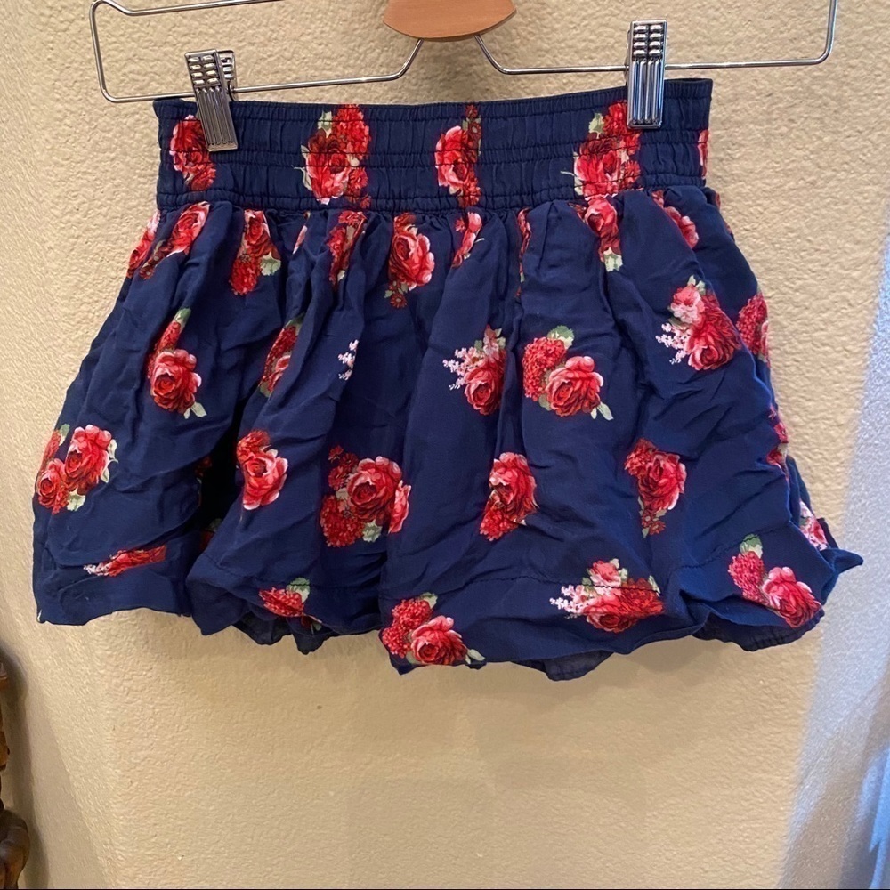 ABERCROMBIE KIDS Floral Skirt Size Large
